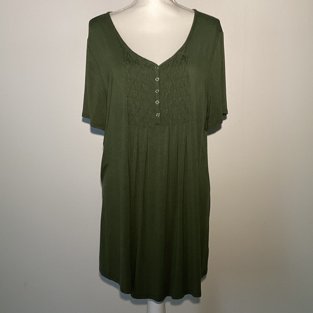 Kim Rogers Green Buttoned Tunic with Relaxed Fit